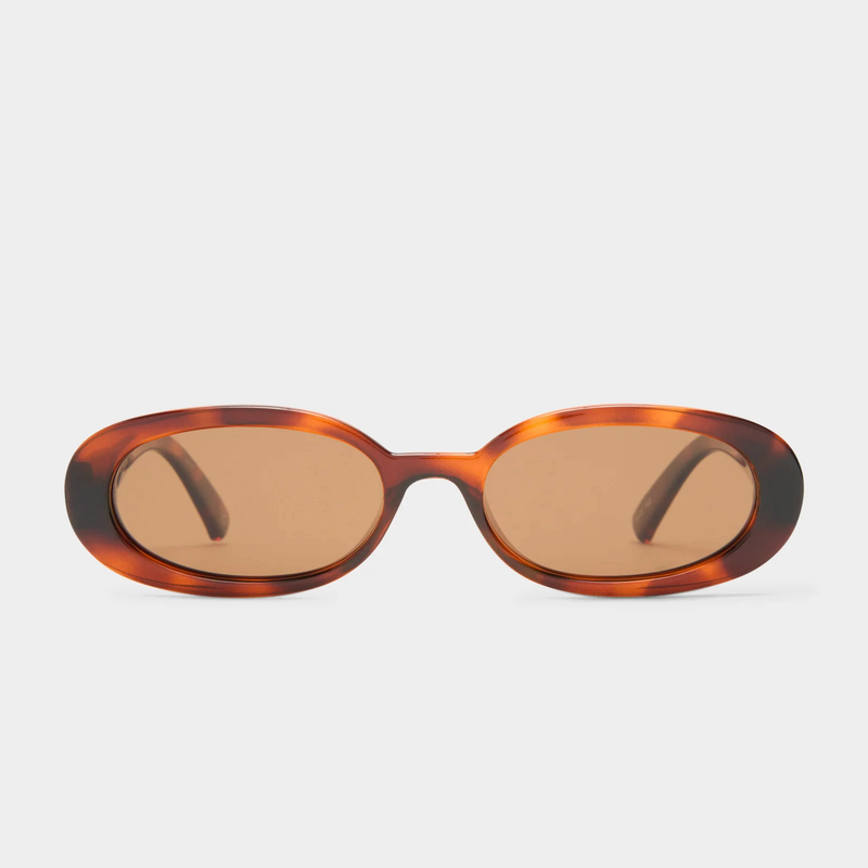 OUTTA LOVE | TOFFE TORT | POLARIZED