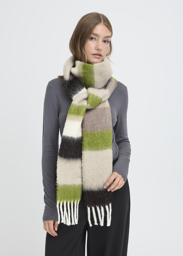 Molly Scarf