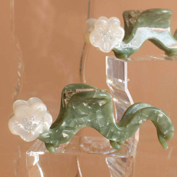 White Orange Blossom Flower Small Squiggle Acetate Hair Claw