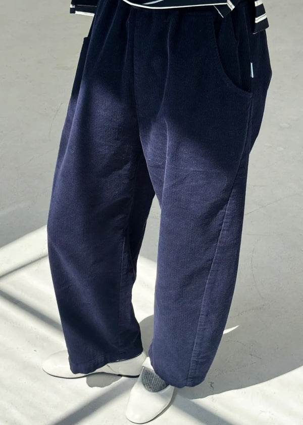 Corduroy Arc Pants | Navy
