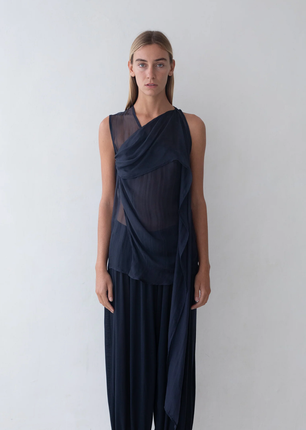 Vale Silk Top | Navy