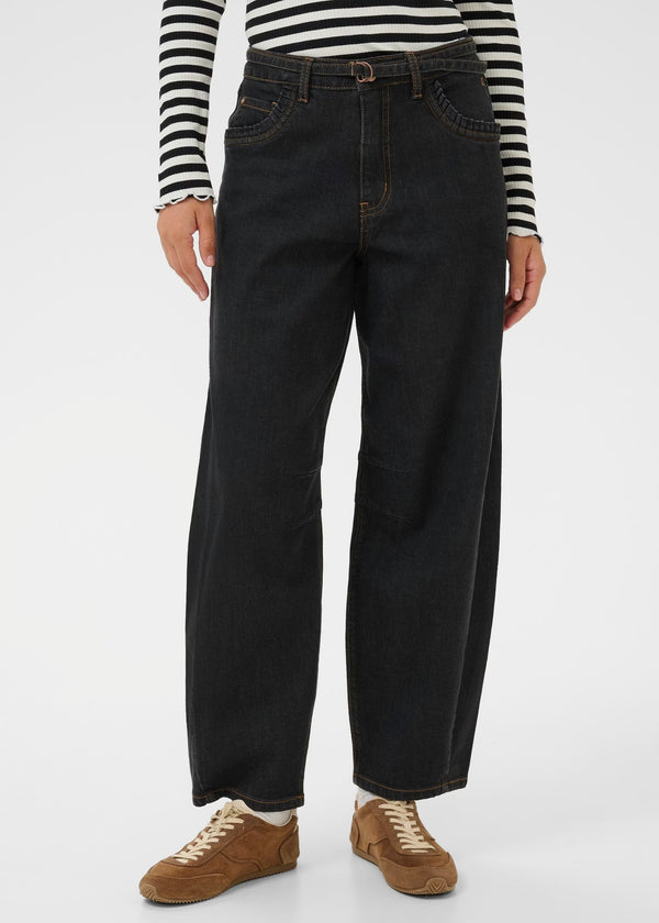 Caysa Barrel Jeans