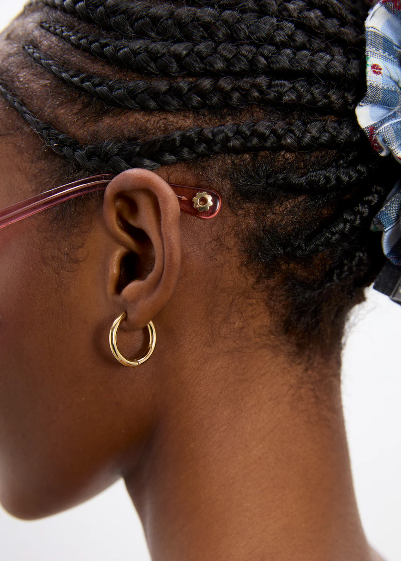 Slim Oval Sunglasses With Wavy Temple | Pink