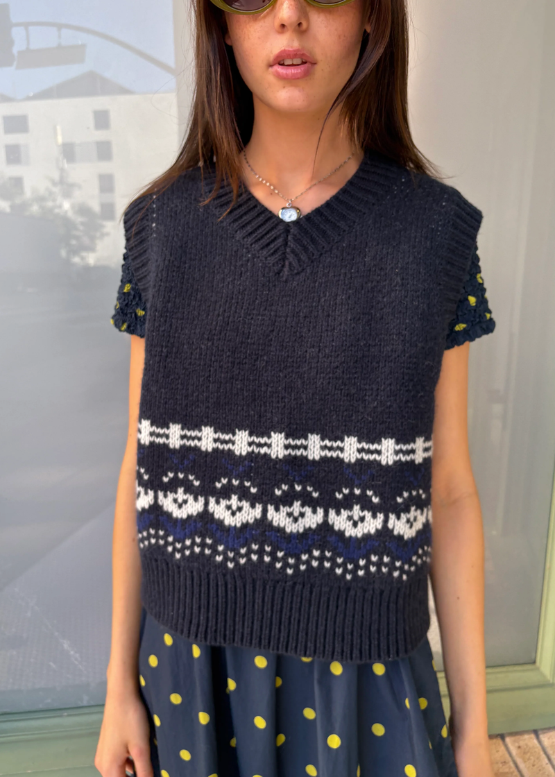 Rhona Lambswool Vest | Navy House