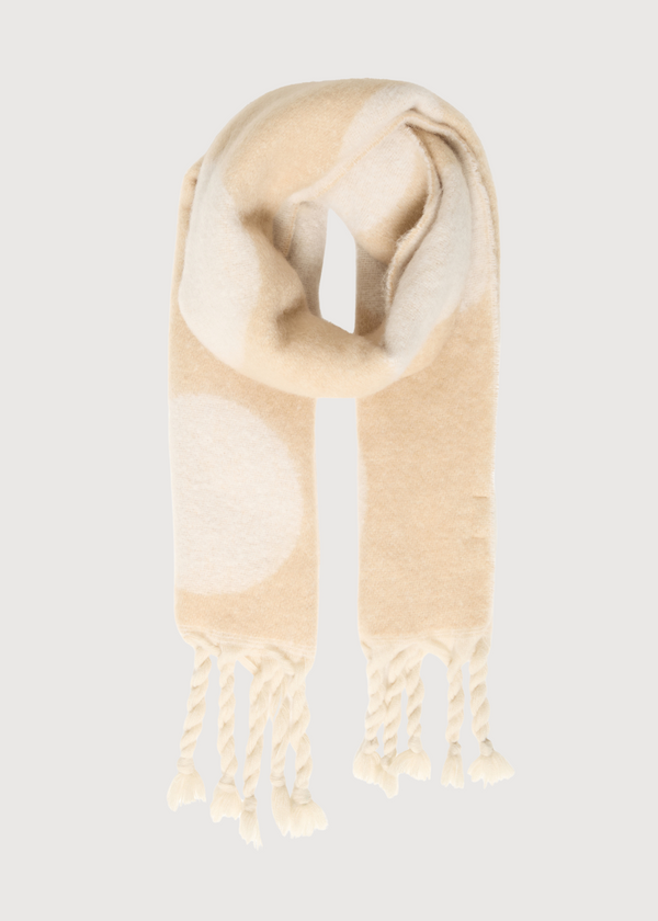 Amie Scarf