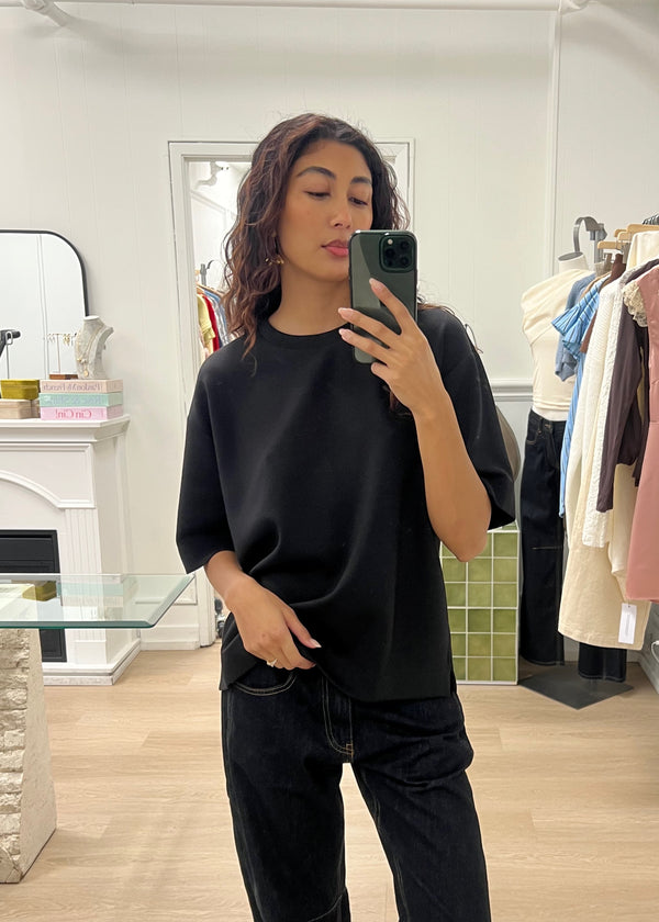 Pannie Oversized Thick Tee | Black