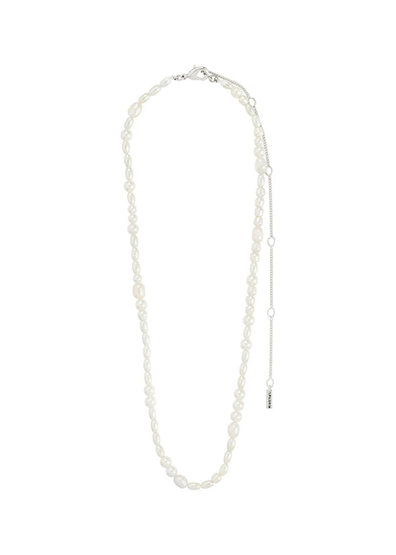 ELLIANA Pearl Necklace