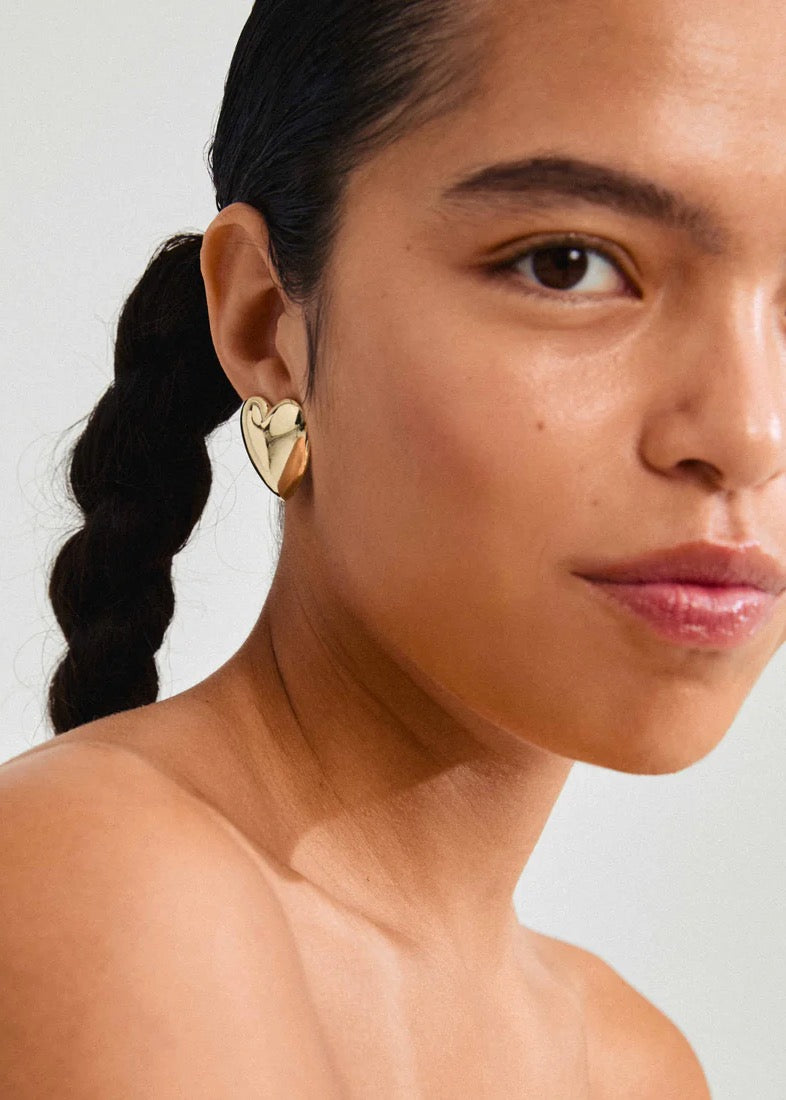 ANNEMETTE Chunky Heart Earrings | Gold-Plated