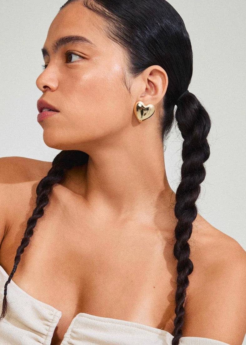 ANNEMETTE Chunky Heart Earrings | Gold-Plated