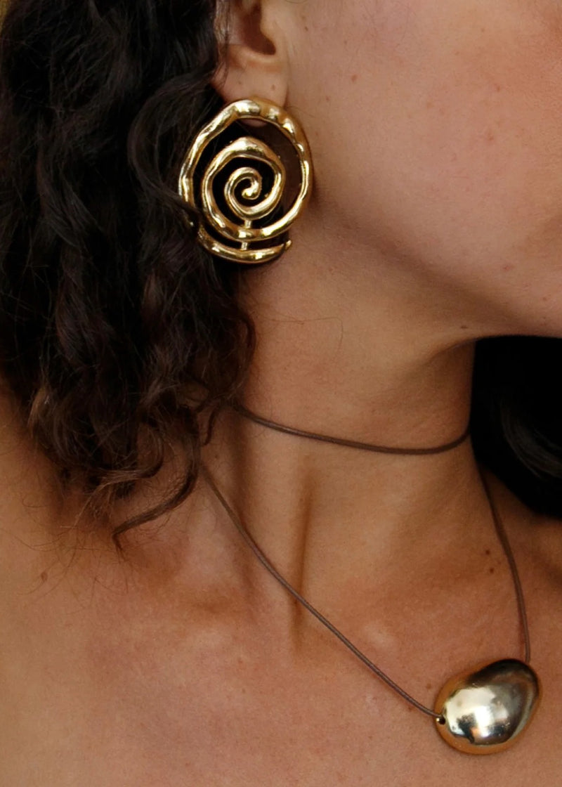 Radiant Sun Necklace | Gold