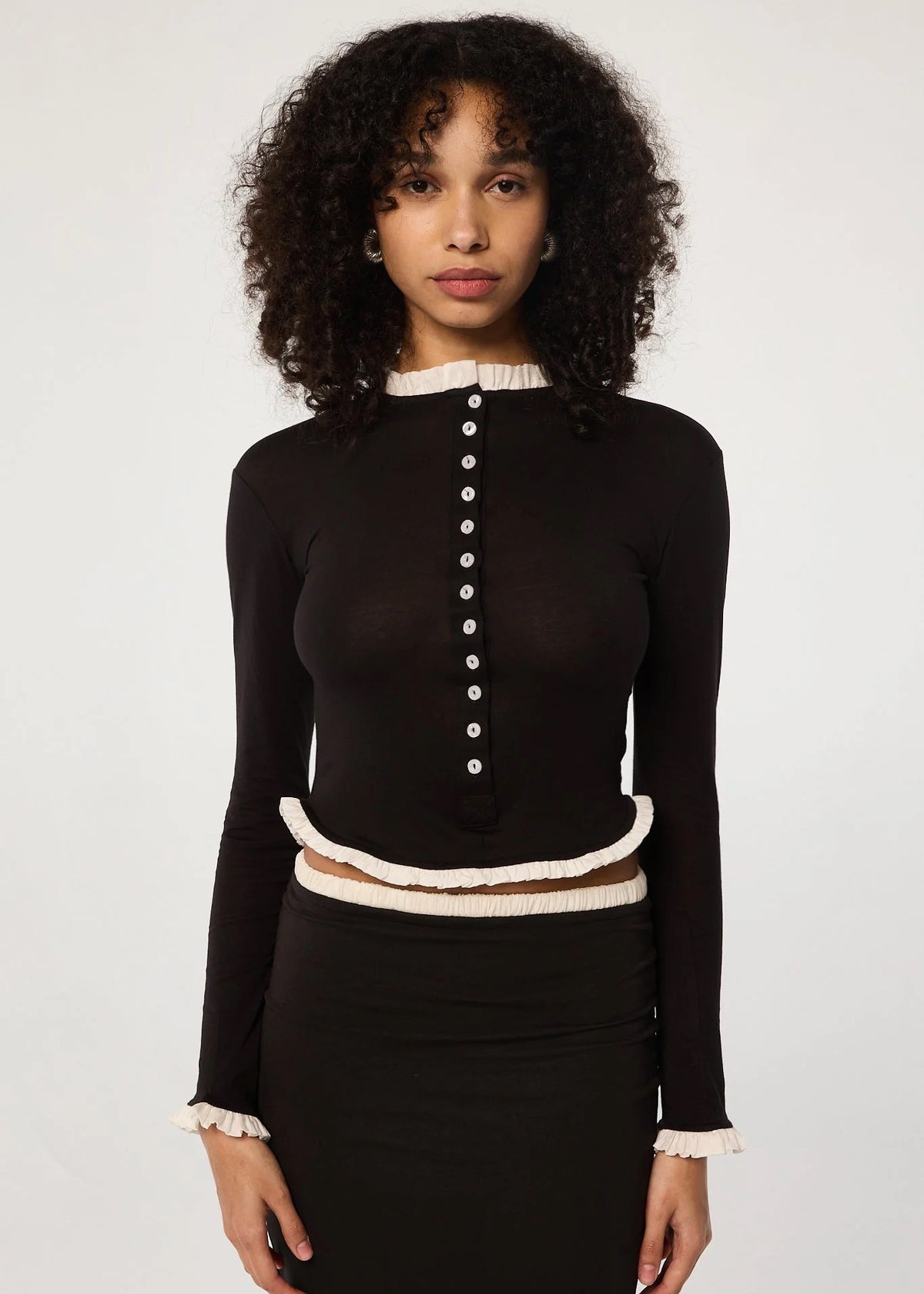 【超美品】Kolor DSMG 24SCM-T15210S-B Tops The Line By K Dolino Top | Black | Vancouver, Canada