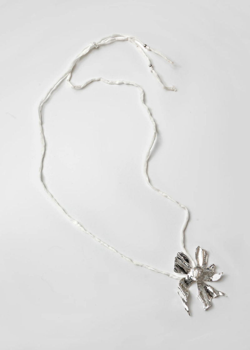 Flower Cord Necklace in Cream