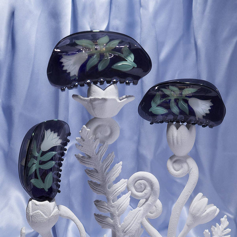 Women's Elegant Belladonna Floral Hair Claw