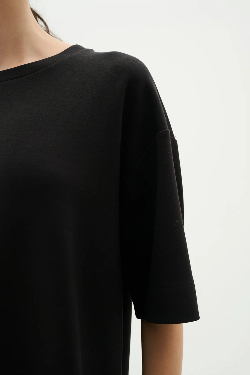 Pannie Oversized Thick Tee | Black