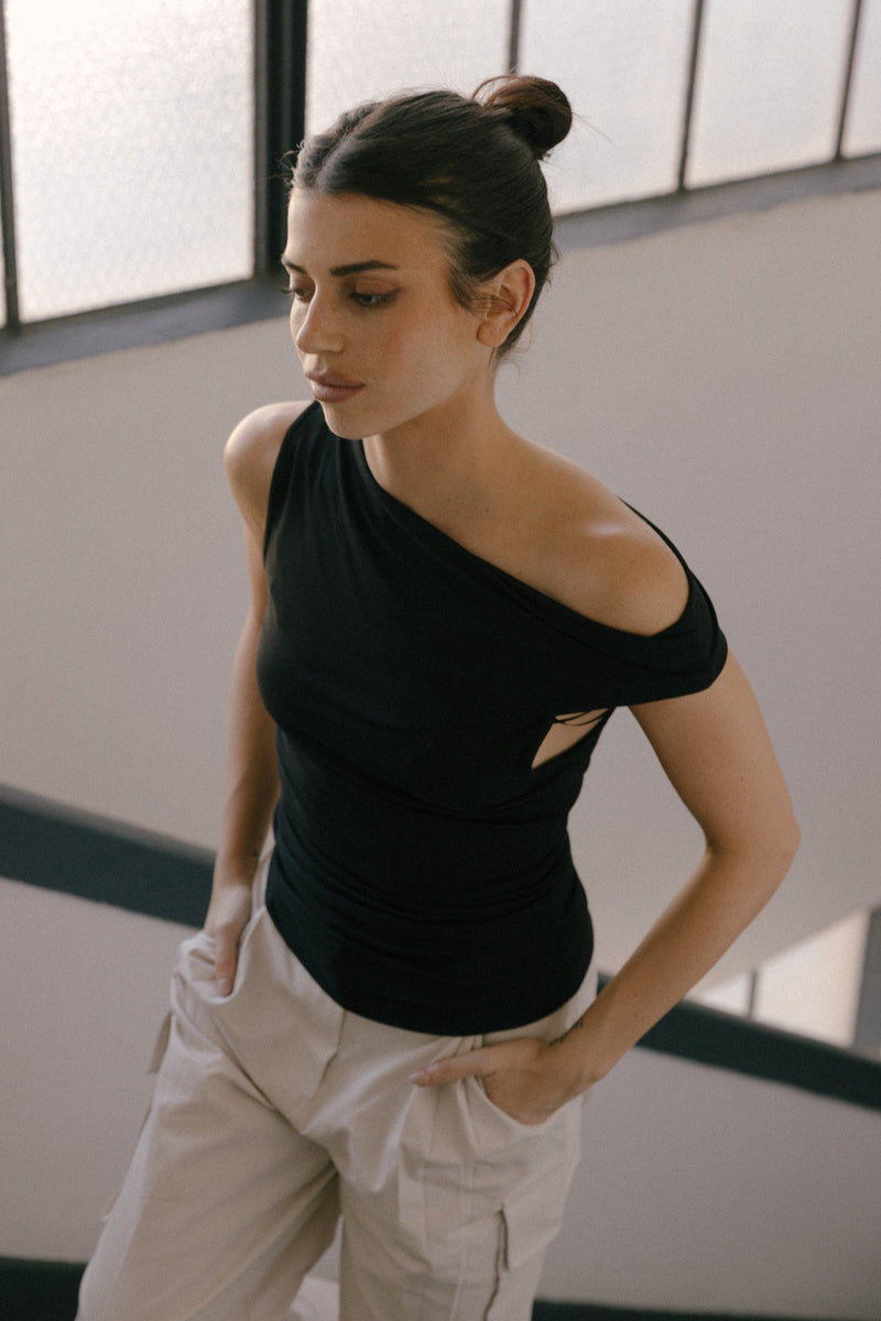 'Emilia' Off Shoulder Top